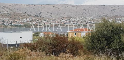 Building land for sale, 200 m from the sea, Pag The plot is of regular shape. It is located in a developed part of the construction area. Ideal for building a building up to max. size of 800 gross area - basement, first floor, 2nd floor and attic. Co...