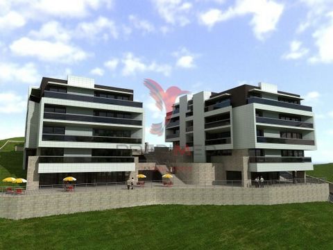 Apartments, inserted in a condominium of excellence on the bank of the Corgo River, with a first-line view, terrace/balcony, natural lighting and located just five minutes from the center of Vila Real. The Varandas do Corgo project consists of 32 exc...