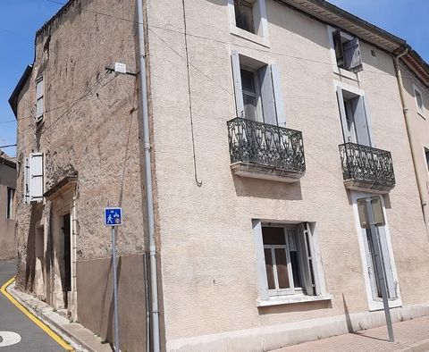 Village with all shops, cafe and school, restaurant,15 minutes from Beziers, 25 minutes from the coast and 20 minutes from A9 and A75 motorways. Large character house to renovate/modernise with 110 m2 of living space, including 4 bedrooms plus an att...