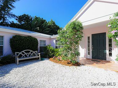 Excellent 3 bed House For Sale Sanibel Island Florida Esales Property ID: es5553655 Property Location 999 Dixie Beach Blvd, Sanibel, Florida 33957 USA Price in Dollars $875,000 Property Details With its glorious natural scenery, excellent climate, we...