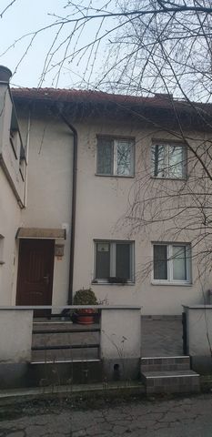 3 Bed Townhouse For Sale In Banovici Bosnia and Herzegovina Esales Property ID: es5554039 Property Location Oskova 9A Banovici 75290 Bosnia and Herzegovina Property Details The townhouse comes with two garages, located in the suburb Oskova of Banovic...