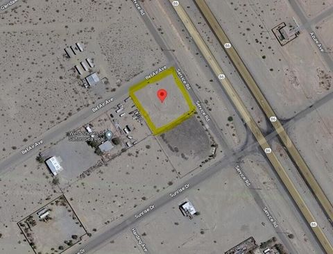 Prime Commercial Lot in Lithium Valley, Thermal - Zoned M1-M2. Unlock the potential of Lithium Valley with this exceptional commercial lot spanning over 1 acre. Located in the thriving hub of Thermal, this parcel is strategically zoned M1-M2, offerin...