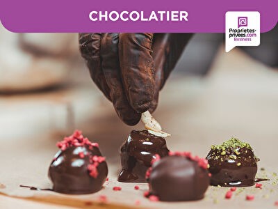 75015 PARIS : Frédérique Rézé vous propose à la vente le fonds de commerce de ce chocolatier glacier idéalement parfaitement situé dans une des rues les plus passantes du 15ème arrondissement de Paris. Cette enseigne de bonne réputation dispose d'une...