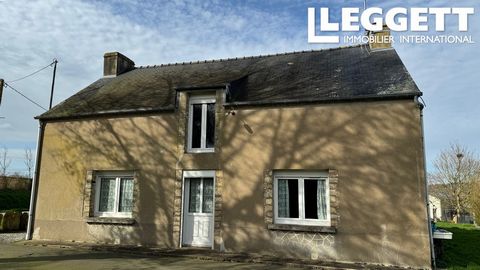 A27377CRP56 - This beautiful stone country house is in need of refurbishment but offers great potential for expansion by converting the attic. It currently has two bedrooms on the ground floor, one of 22m², the other of 8.80m². A simple partition sep...