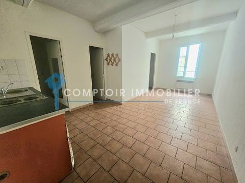 Aigues Mortes, Rare, in the heart of the ramparts, come and discover this f2 of 33 m2 on the first floor of a beautiful old building. Located in a small condominium of 5 lots, it will seduce you with its luminosity and volumes. Don't hesitate, this p...