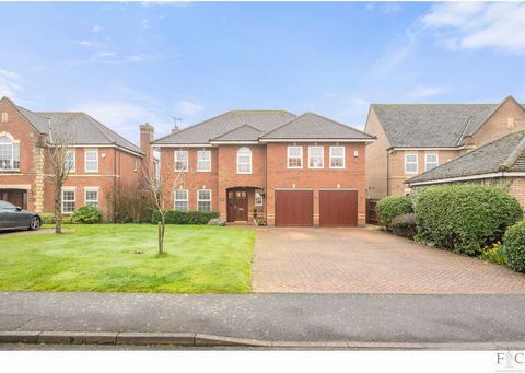 Hidden away in the prestigious Stretton Hall development on the outskirts of Oadby, this immaculate detached family home balances contemporary residential living with fast access into Leicester’s thriving centre and the region’s pretty villages and m...