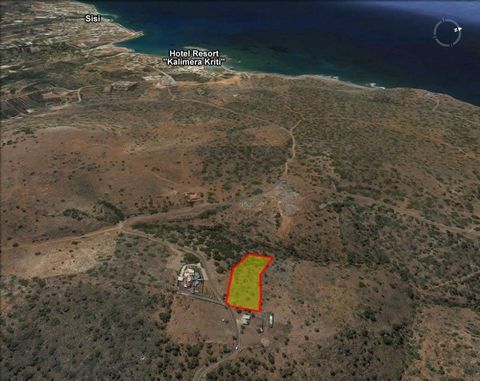 Located in Agios Nikolaos. This building land is located between the village of Milatos and the pretty coastal village of Sissi. The land enjoys sea views and it is about 1.15 km away from the sea. The land is 5860 sq. meters in size. A house or hous...