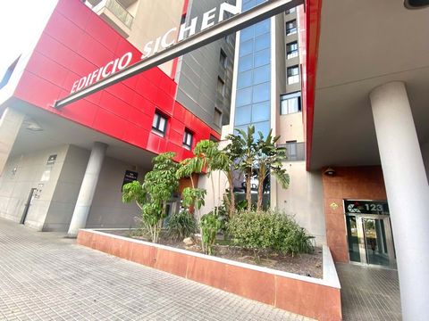 DO YOU WANT TO HAVE YOUR OFFICE IN ONE OF THE MOST UNIQUE AND STRATEGICALLY LOCATED BUILDINGS IN EL EJIDO? We have an office with infinite business possibilities, adaptable to your company and commercial activity! Located right in front of the most r...