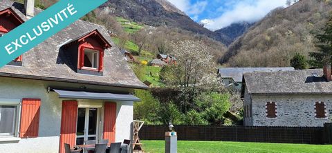 Sure you'll love this cosy house of about 100m² located in a charming little village with direct view over the Pyrenees mountains, with a garden of about 750m². On the ground floor, there you have a kitchen opened onto the living room which is around...