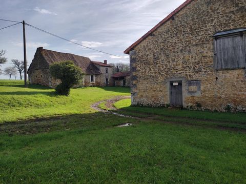 EXCLUSIVE TO BEAUX VILLAGES! Old stone farmhouse situated in the Périgord Vert region, just 10 km from Piegut-Pluviers and at the gateway to the Charente. Less than 1 hour from Angoulême and its SNCF train station, the property is easily accessible. ...