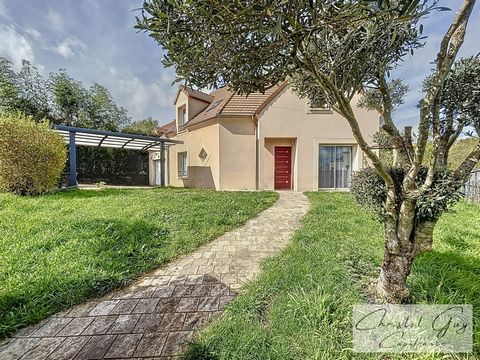Dpt Indre et Loire (37), à vendre CHATEAU LA VALLIERE maison 5 chambres sur 850 m² de terrain