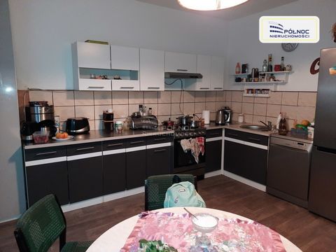 Północ Nieruchomości O/Bolesławiec offers for sale a detached house located in Wierzbowa, Gromadka Commune. OFFER DETAILS: - The Buyer has at his disposal a residential building with an area of 200 m2 located on a plot of land with an area of 1500 m2...