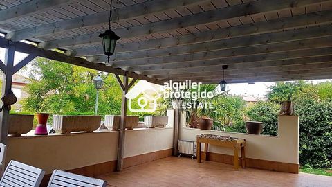 This flat is at Calle de los Oficios, 40194, Tabanera del Monte, Segovia, on floor ground floor. It is a flat that has 63 m2 and has 2 rooms and 1 bathrooms. It has communal swimming pool, smooth walls, toilet, cocina amueblada, windows climalit, ind...