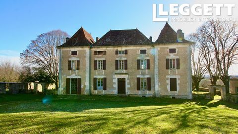 A26886NJH24 - Lovely property in the picturesque Perigord Vert with almost 600m² living space. Includes a large 8 bedroom Maison de Maitre/ Manoir with pool, two gites (3 bed & 1 bed), third house to renovate, two barns and over 9 hectares of attache...