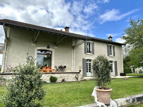 EXCLUSIVE TO BEAUX VILLAGES! Beautiful renovation into a stunning 4 bedroom house with lovely garden and swimming pool. Walking distance to a pretty riverside village with bakery and restaurant. The house is bright and spacious with high ceilings, it...