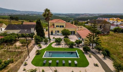The town of Cadaval is a 5 minute drive from the property and has good range of shops, supermarkets, cafes, restaurants, schools and banks. Lisbon and the airport is 40 min away. Detached genourous villa with 2.157 m2 land, outstanding views in a pea...