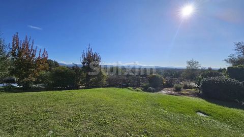 REF364TV EXCLUSIVE Modern house from 2009 with stunning views close to Grignan Are you looking for the perfect compromise between modern comfort and Provençal charm? Look no further! We offer you this superb house from 2009, built with quality materi...