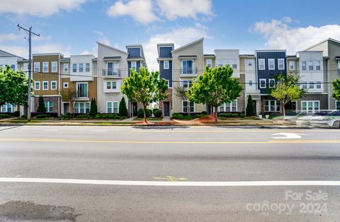 Welcome to this stunning three-story townhome in the sought-after Brightwalk community. This end unit home features 3 bedrooms and 3.5 bathrooms, including dual primary suites upstairs with walk in closets and brand new carpet. The third bedroom, loc...