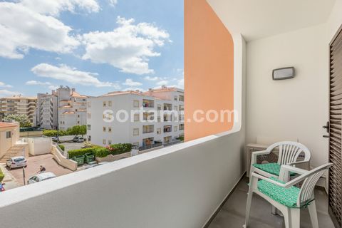 Apartment with one bedroom very well located, in Albufeira. It has been completely renovated and consists of a large living room with an open space equipped kitchen, one bedroom with a built-in wardrobe, one bathroom and a beautiful terrace. All room...