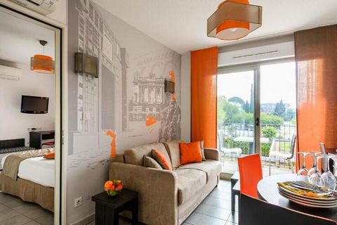 Located in the heart of the Millénaire district and just 1 km from the Odysseum, adjoining the Château de Flaugergues, the Apart'hôtel Lagrange Montpellier Millénaire*** welcomes you in one of its 110 apartments. This residence with contemporary arch...