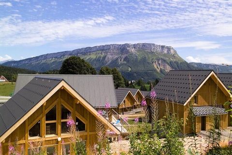 De Residence les Chalets du Berger*** ligt in het hart van het dorp La Féclaz, op 100 m van het VVV-kantoor. U profiteert van een uitzonderlijke omgeving, zeer dicht bij het begin van de mountainbikeroutes, wandelingen en paardrijden. De Residence be...