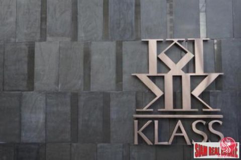 A low-rise property skillfully captures the spirit of the location in every design element and in its very approach to urban living. 1. Klass is located on Langsuan Rd. 2. Rare Unit Condominium 3. 2 min. walk from BTS Chidlom and Mater Dei School 4. ...