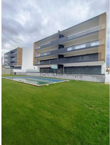 Deal Homes presents, NEW 2+1 bedroom apartment, for long term rental. Located in a very quiet and safe residential area, close to several essential services and with great access. Located in a gated community of 8 apartments, with swimming pool and g...