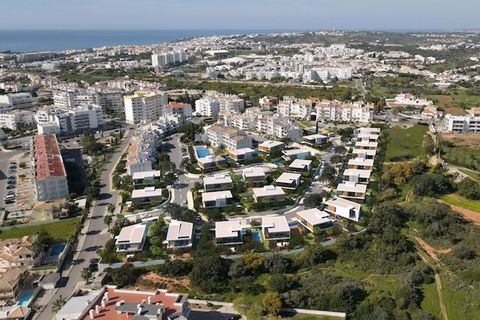 Plots for sale, located in Albufeira, close to shops and the center of Albufeira. New urbanization, with several plots, with about 500m2, and with the possibility of building up to 300m2 + Basement / garage For more information, please contact me dir...