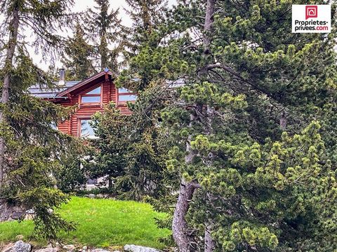 Vous souhaitez vous reconnecter à la nature ? Vous réveillez chaque matin au coeur de la forêt? Ce chalet est fait pour vous ! Situé en lisière de la forêt domaniale, vous profitez d'un accès direct aux bois derrière chez vous, amoureux des animaux p...