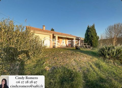 Située dans la charmante commune de Sainte-Suzanne (09130), cette propriété bénéficie d'un cadre calme et agréable, idéal pour les amoureux de la nature. Cette localité offre un style de vie paisible tout en restant à proximité de Toulouse, accessibl...