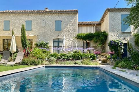 S T Y L E S collection privée - A true beauty in Uzès. Behind a discreet doorway, the magic begins immediately as you step into an internal courtyard. Your eyes are led immediately towards the lush greenery of the garden and pool ahead - a serene oas...