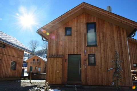 Located in Sankt Georgen ob Murau, near the Kreischberg ski area, this comfortable chalet is perfect for a family getaway. With 3 bedrooms, this home can accommodate up to 6 guests. This chalet has a Jacuzzi and a sauna for you to relax and unwind af...