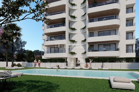 Blisko plaży Brand News Apartments w Guardamar Alicante. Te zupełnie nowe apartamenty znajdują się w zrównoważonym kompleksie blisko plaży i parku naturalnego. Centrum miasta jest również blisko, a lotnisko w Alicante jest oddalone o zaledwie 30 minu...