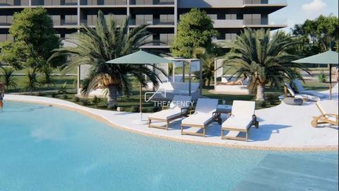 Located in Alvor. Welcome to The Links at Penina in Alvor, a 5-star residential and tourist condominium that offers luxury, comfort, and convenience in one of the most desirable locations in the Algarve. This exclusive development features 64 high-en...