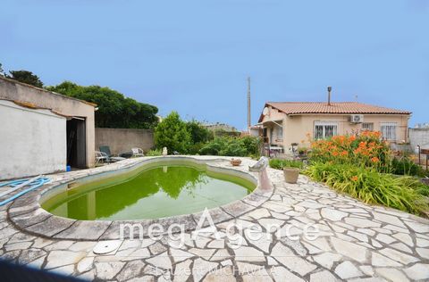 Villa 4 faces de 63m2 sur une parcelle de 404m2 avec piscine et garage