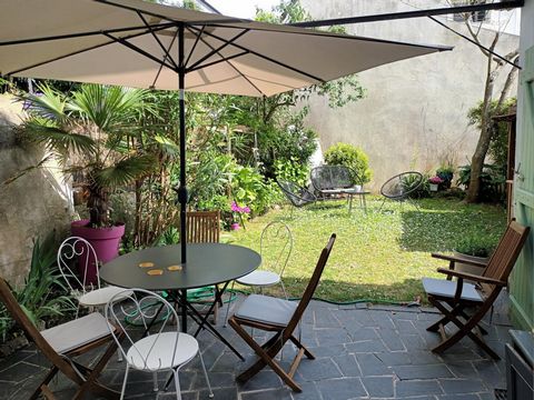 Maison de ville avec quatre chambres et jardin sans vis à vis dans le centre du Pouliguen