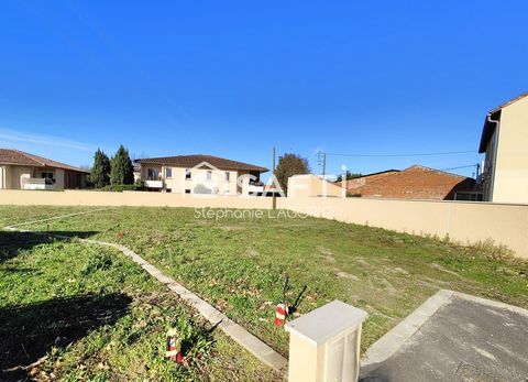 Terrain entièrement viabilisé de 531 m²