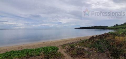 Perfect for RENTAL INCOME PROPERTY in SIGATOKA (CORAL COAST) - Incredible 803 square meter parcel (just over 8600 square feet) of CROWN LAND (appx 81 years land lease left) - UNOBSTRUCTED 180 Degree OCEAN VIEWS with unbelievable tropical sunsets! - L...