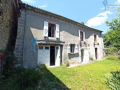 65370 Bertren, we offer this well-located stone village house, with a South orientation, 10 min from the motorway, and 3 min from schools and amenities. It is not on the side of the main road. This property has a living area of 130 m2, it includes a ...
