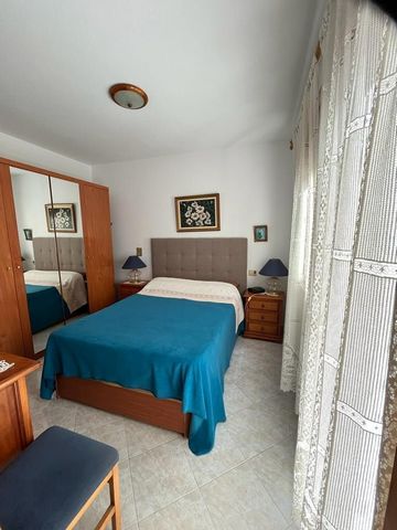 For sale a beautiful apartment in Puerto del Rosario, the capital of the island of Fuerteventura, in the Canary Islands. This apartment is an excellent opportunity for those looking for a comfortable home in a prime location. Here are the details: Lo...