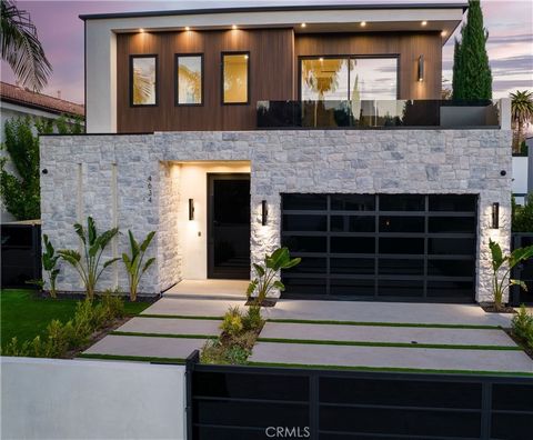 Stunning and unique modern, new home on a gated lot in prime Sherman Oaks! Featuring 4 BR - 5.5 BA in home and cabana with over 3,400 sqft on an approx. 6,500 sqft gated lot, with true modern finishes. Gourmet kitchen with modern cabinetry, Miele app...