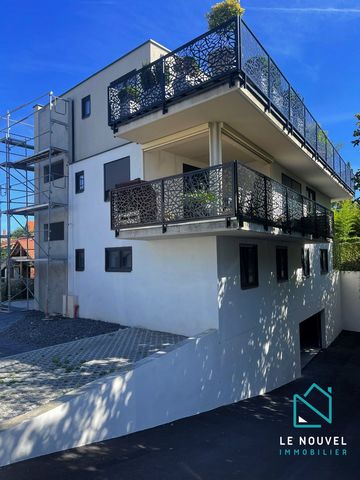 Nouveauté ! L'agence Le Nouvel Immobilier vous propose ce rez-de-jardin à Riedisheim. Dans une petite résidence moderne située au coeur de la commune et composée de 3 logements seulement, venez découvrir cet appartement d'une surface d'environ 110m2 ...