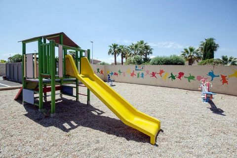Les Jardins d'Agathe is a beautiful, small campsite with a swimming area of 650 square meters with a 35-meter slide and a large swimming pool of 152 square meters. A (snack) bar, children's playground, boules court and small fitness park round off th...