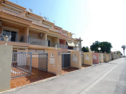 Total surface area 120 m², townhouse usable floor area 100 m², double bedrooms: 4, 2 bathrooms, air conditioning (hot and cold), age between 20 and 30 years, ext. woodwork (aluminum), kitchen, state of repair: in good condition, garage, floor no.: 3,...