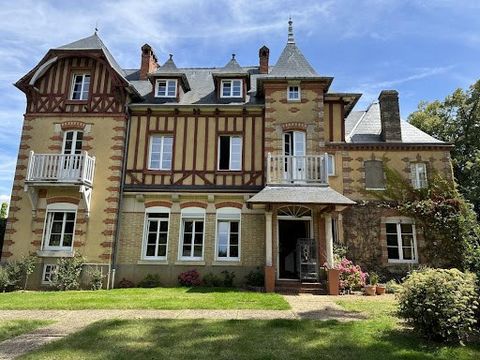 72210 - SAINT CALAIS - MAISON DE MAITRE - 240 M2 - 10 ROOMS - 8 BEDROOMS - SWIMMING POOL - GARDEN 6400 M2 - Efficity, the real estate agency that evaluates your property online, offers you this magnificent mansion located 20 minutes from the Vendôme ...