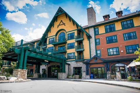 SPECTACULAR!! There's no other way to describe this Top Floor 1 BR Condo at the Appalachian Lodge at Mountain Creek, New Jersey's premier ski resort. With fabulous views of the slopes and Red Tail Lodge, Enjoy the sumptuous decor as you cozy up in fr...