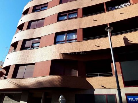 ¿Quieres comprar apartamento en venta de 1 habitación en Pego? Excelente oportunidad de adquirir en propiedad esta vivienda, ubicada en la localidad de Pego, provincia de Alicante, con una superficie de 58,29m² bien distribuidos en salón-comedor, coc...