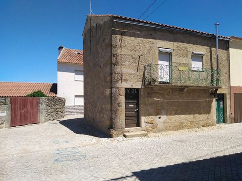 Stone house located in the village of Pedrogão de São Pedro, a few kilometers from the village of Penamacor. A village with all kinds of shops, banks, schools, pharmacy, ATM, post office, restaurants and where they make the biggest Madeira in Portuga...