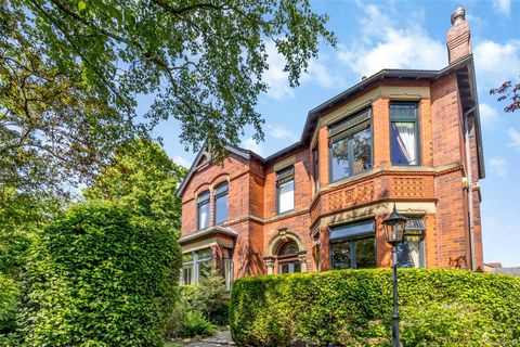 There are many established reasons why the discerning purchaser would choose a Victorian home to invest in. They are typically well-built and spacious, with good layouts and proportions, in prime locations and with plenty of charming period features....
