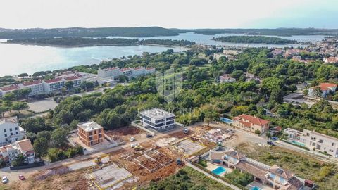 Location: Istarska županija, Medulin, Medulin. Istria, Medulin Currently under construction, this exclusive project in a future elite settlement in one of the most beautiful and attractive settlements in Croatia! Medulin is a place with a handful of ...
